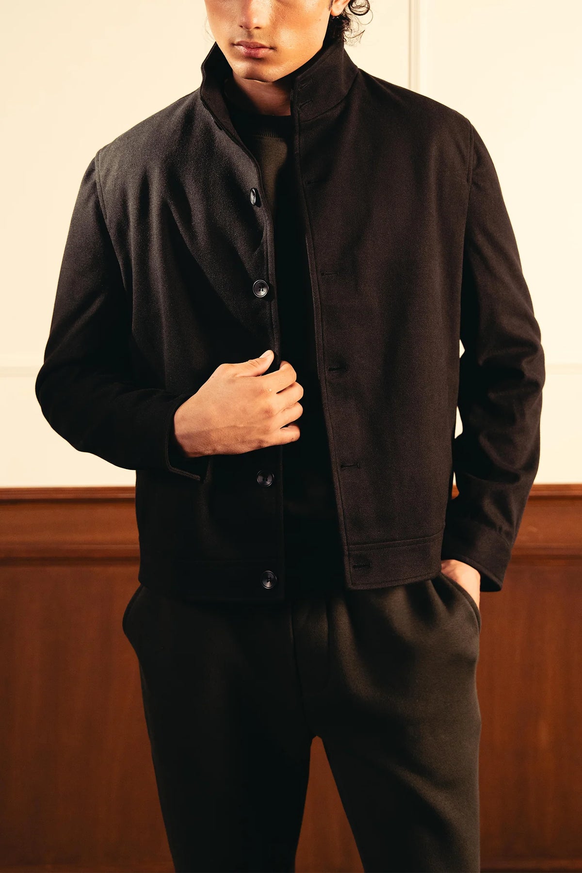 Tailored Herringbone Jacket – Black